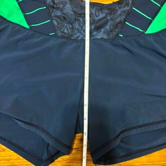 Lululemon Groovy Run Short Inkwell Size 6 - Women's Running / Workout Shorts - Picture 4 of 4